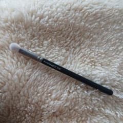 MAC アイシャドウブラシ