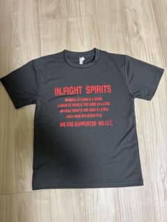 IN.FIGHT SPIRITS Tシャツ ブラックのサムネイル