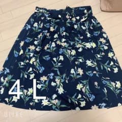 レディース花柄スカートのサムネイル