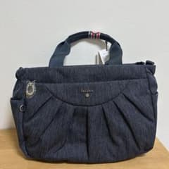 ✨新品タグ付き✨ beside・u 2way 撥水 馬蹄チャーム 防犯 バッグのサムネイル