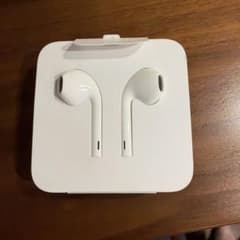 Apple EarPods Lightning端子 純正品のサムネイル