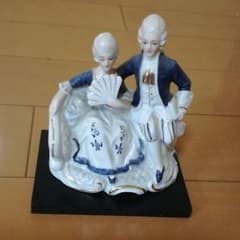 置物 フランス 陶器 骨董 ドレス 宝塚のサムネイル