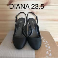 DIANA ダイアナ バックストラップ パンプスのサムネイル