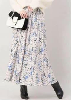 ❣️美品❣️IENAイエナドットフラワープリーツスカート 36サイズのサムネイル