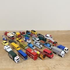 トミカ 32台 & ジク 7台　まとめ売りのサムネイル