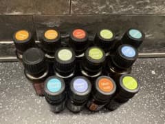 doTERRA 空瓶13本セットのサムネイル