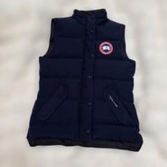 カナダグース ダウンベスト 2832L XS 紺 - メルカリ
