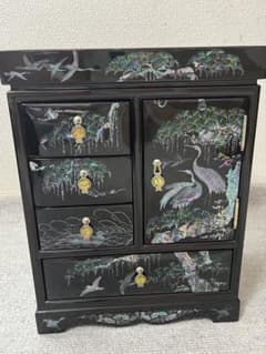 [Korean Mother-of-Pearl Inlay] Traditional Folk Art Jewelry Box, Antique Style with Mother-of-Pearl Inlay