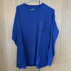 DESCENTE 長袖Tシャツ ブルー ポケット付きのサムネイル