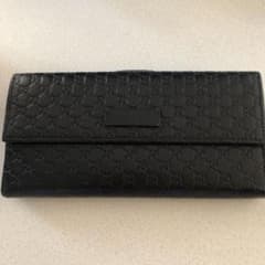 GUCCI グッチ 長財布 箱付きのサムネイル
