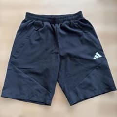 アディダス　ハーフパンツ　160 子供　ブラックのサムネイル