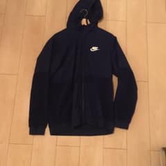 ゆっか様NIKE ナイキ パーカーのサムネイル
