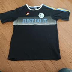 NIKE Tシャツ  160cm  黒のサムネイル