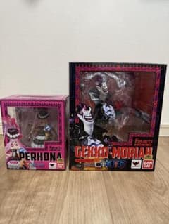 ゲッコー・モリア、ペローナまとめ売り ワンピース フィギュアーツZERO ゲッコー・モリア ペローナ 2体セット