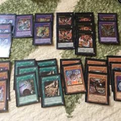 遊戯王 サイバー デッキ 必須 カードのサムネイル
