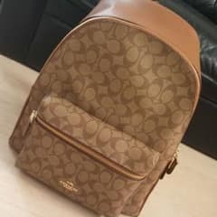 COACH　リュックのサムネイル