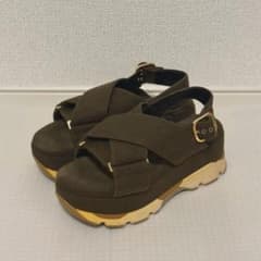 【値下げ】MARNI マルニ サンダル サイズ37（箱、タグあり） 値下げ】MARNI マルニ サンダル サイズ37（箱、タグあり） - メルカリ