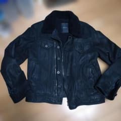 美品⭐︎アバハウス シングルライダース ボアレザージャケット 本革 山羊革 M 黒 アバハウス 山羊革 襟ボアレザートラックジャケット M 丈短 - メルカリ