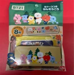BTS BT21 缶ケースつきばんそうこう　絆創膏のサムネイル