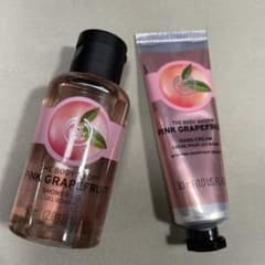ザ・ボディショップ ハンドクリーム 30ml ボディシャンプー60mlのサムネイル