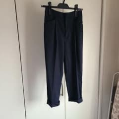 le.coeur blanc ネイビー クロップドパンツ