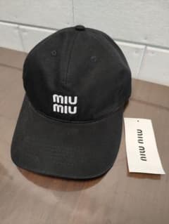 黒 ベースボールキャップのサムネイル