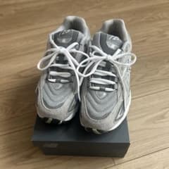 Newbalance ML 725 P ニューバランス スニーカー　24㎝のサムネイル