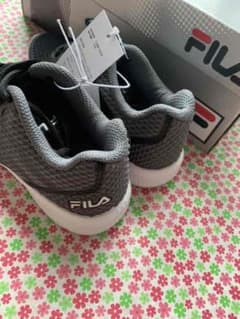 フィラ　FILA  ジュニア　スニーカー　19センチのサムネイル