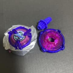K*n様 ベイブレードX シャークスケイル4-50UF - メルカリ