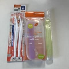 Combi ベビーレーベル スプーン・フォークセット 歯ブラシ コンビ テテオのサムネイル