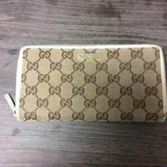 （値段交渉可）GUCCI 長財布ラウンドファスナーのサムネイル