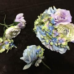 値下中☆ブーケ ブートニア 髪飾りのサムネイル
