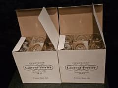 Laurent-Perrier シャンパングラス 12脚、クーラーセット Laurent-Perrier シャンパングラス 12脚、クーラーセット - メルカリ