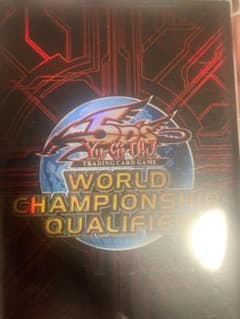 遊戯王 スリーブ WCQ赤 龍の紋章のサムネイル