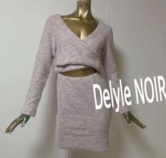 Delyle NOIR ニットセットアップのサムネイル