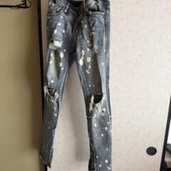 mnml スキニーデニム ペイント ダメージ加工のサムネイル