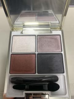 SUQQU デザイニング カラー アイズのサムネイル