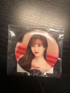 TWICE ミナ　缶バッチのサムネイル