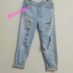お値下げ★Bershka★ダメージデニムMサイズのサムネイル