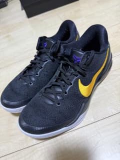 Nike Kobe シューズ 黒/黄色のサムネイル