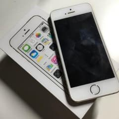 iPhone5sのゴールド 32g Auのサムネイル