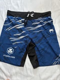 新品 Venum UFC 正規品 ファイトショーツ ヴェールトゥード L - メルカリ