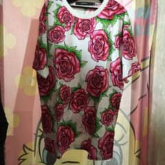 JOYRICH バラ柄 Tシャツのサムネイル
