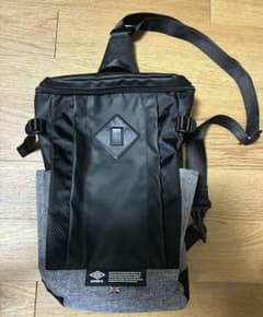 umbro ショルダーバッグ 黒/グレーのサムネイル