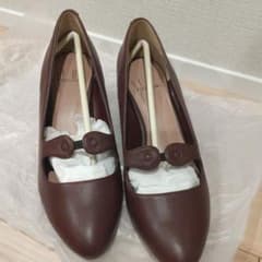 シビラ パンプス２４cmのサムネイル