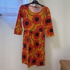marimekko マリメッコ 花柄 ワンピース XSのサムネイル