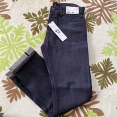 専用販売　UNIQLO +Jのセルビックストレートジーンズのサムネイル