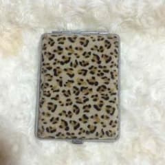 タバコ入れのサムネイル
