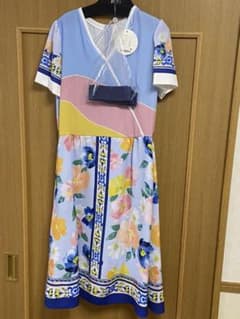 【新品未使用タグつき】チェスティ　カシュクールワンピースのサムネイル