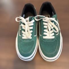 Vans グリーンスニーカー ローカットのサムネイル